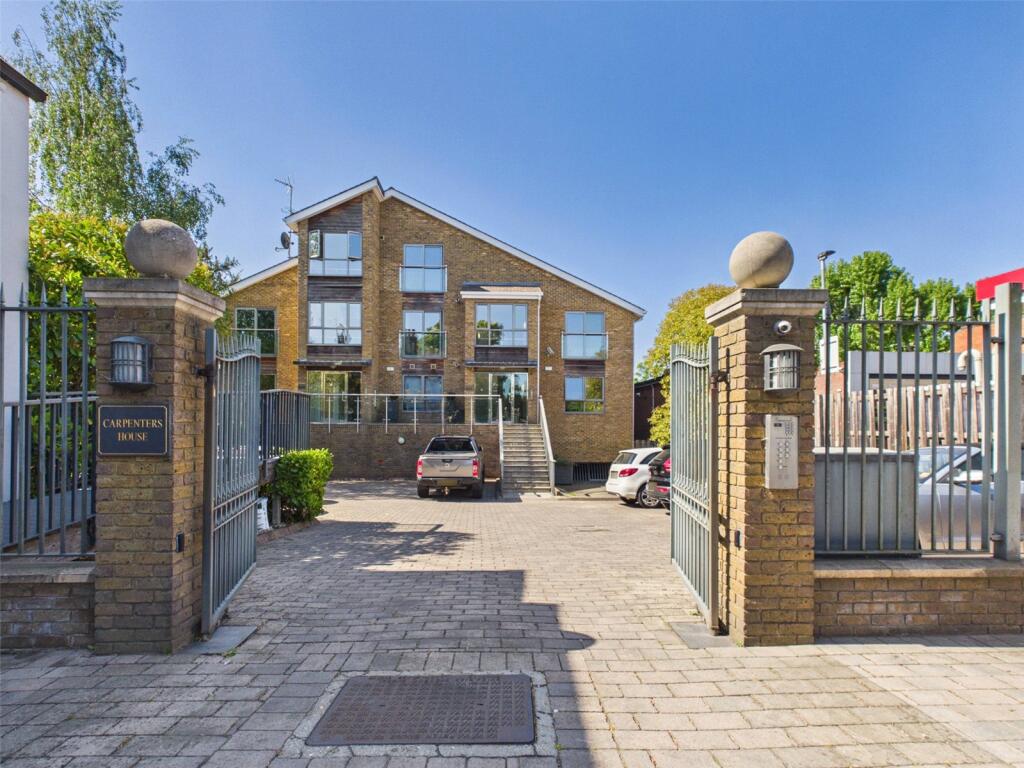 Carpenters House, East Molesey