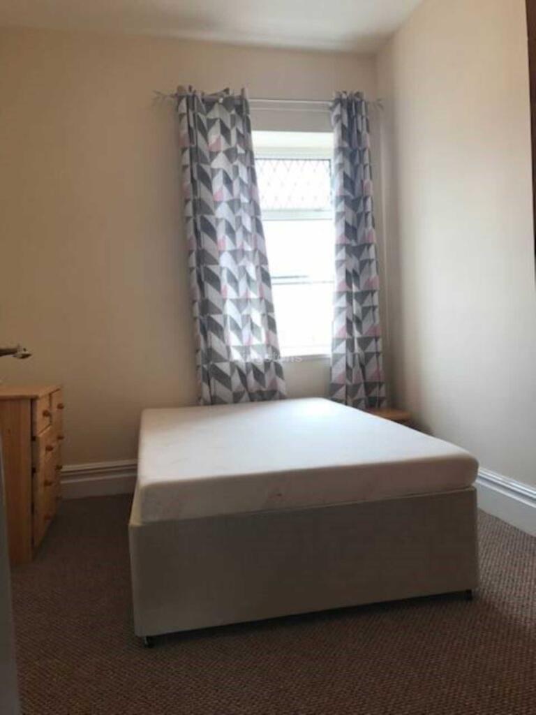 2 Bedroom Flat at Lower Cathedral Road, Riverside, Cardiff, CF11 6LT