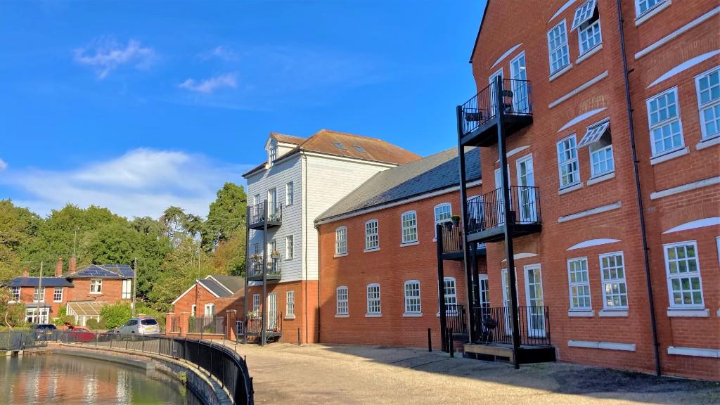 Waterside Lane, Colchester, Essex, CO2