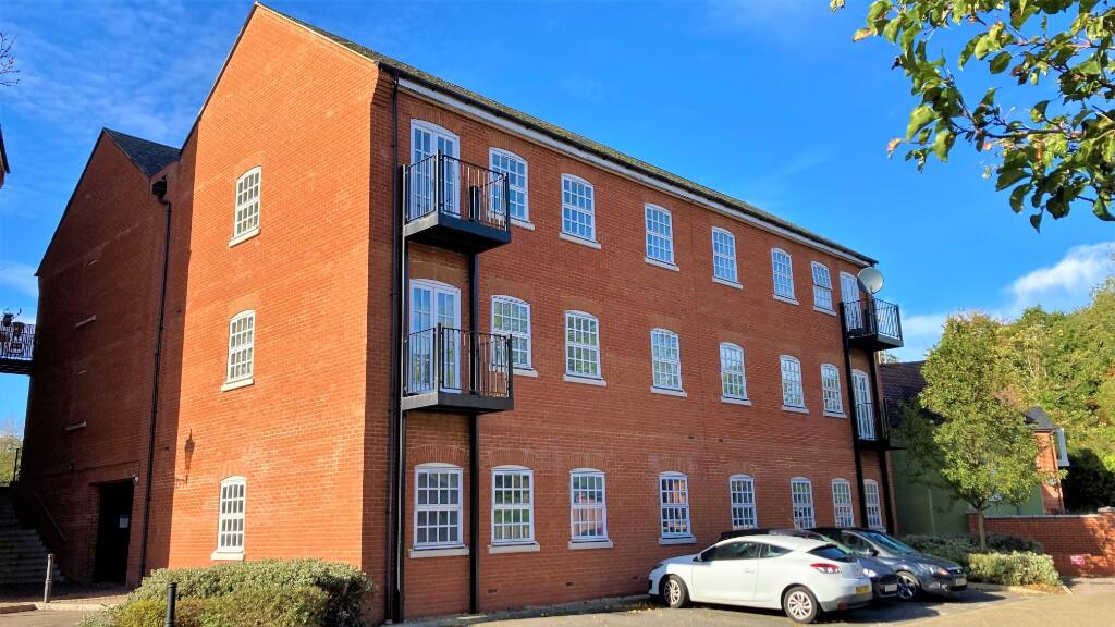 Waterside Lane, Colchester, Essex, CO2