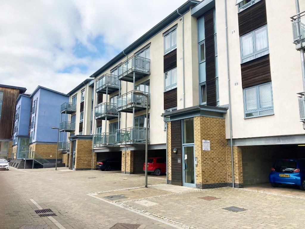 Quayside Drive, Colchester, Essex, CO2