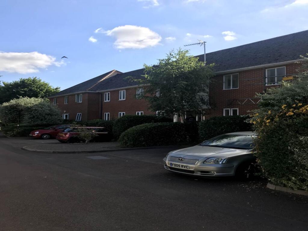 Walsingham Close, Hatfield, Hertfordshire