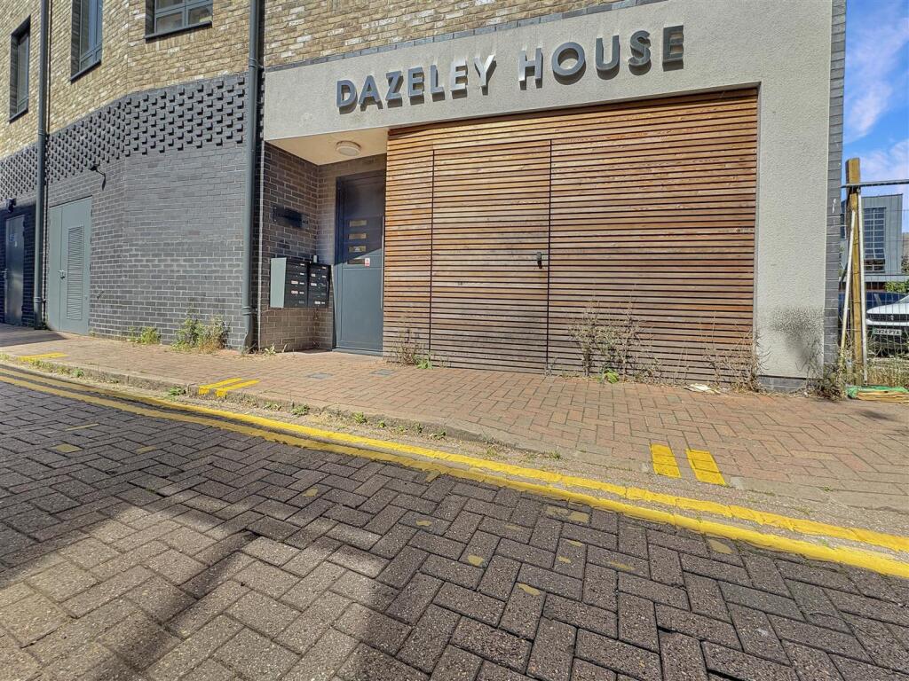 Dazeley House , Cambridge Place