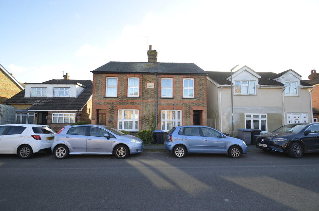 Bond Street, Englefield Green