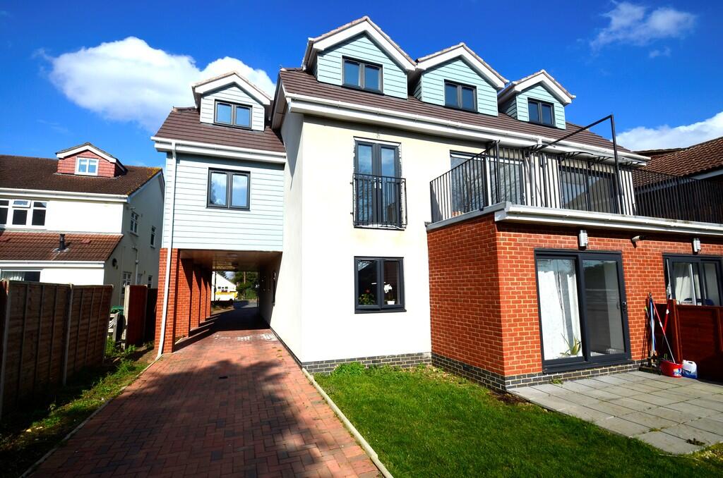 Staines Road West, Ashford