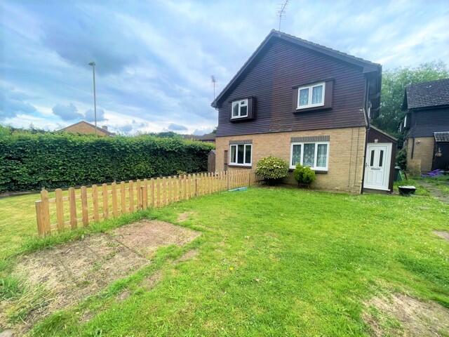 Cerne Close, West End, Southampton, Hampshire, SO18