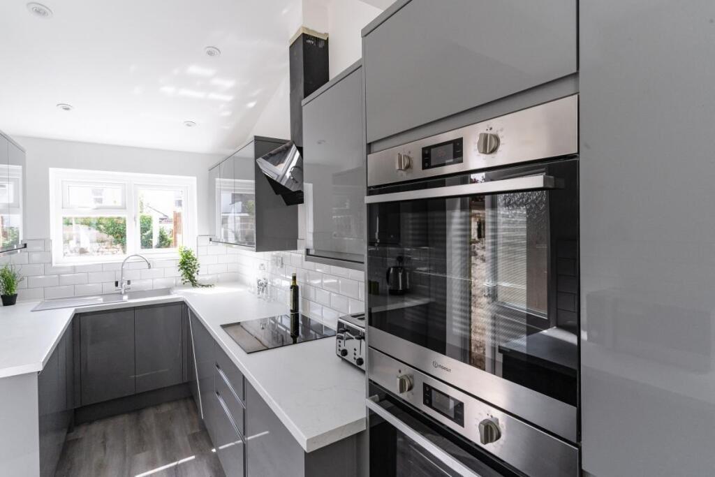 Collingwood Road, Southsea, Hampshire, PO5