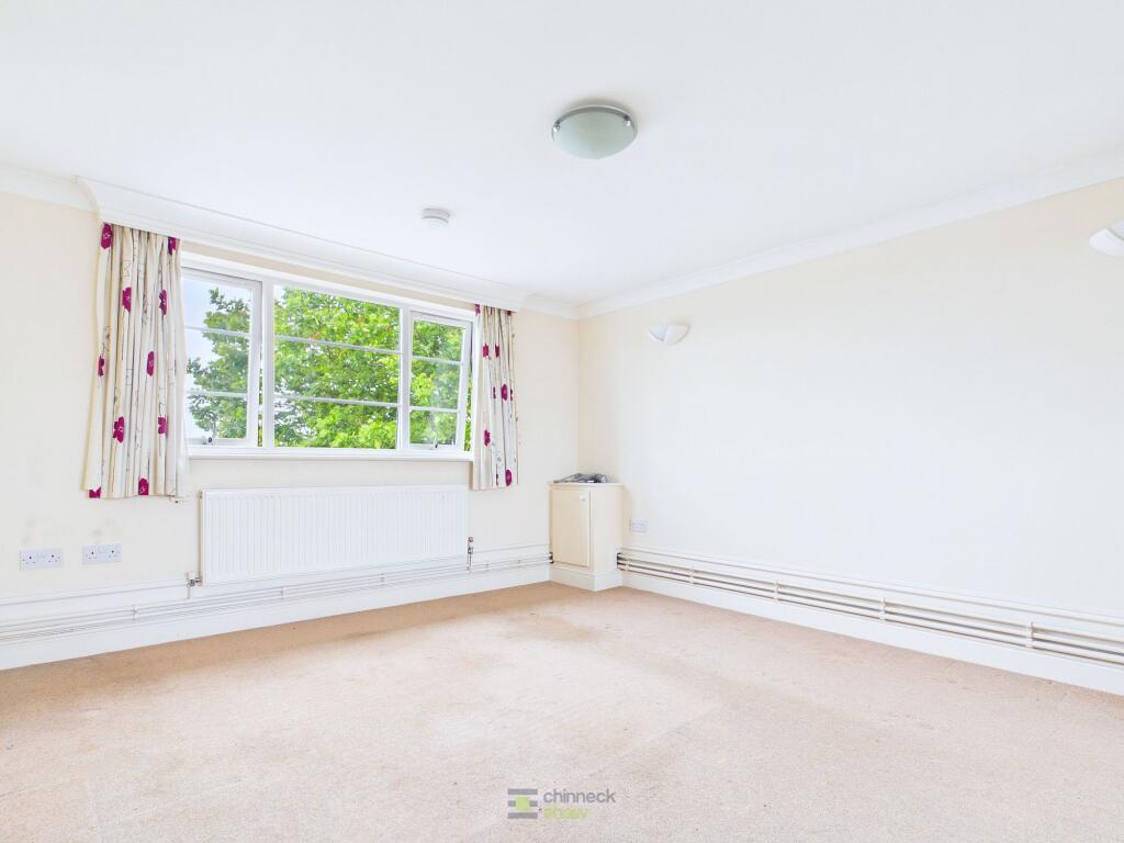 Flat 16, Magdalen Court, London Road, Portsmouth
