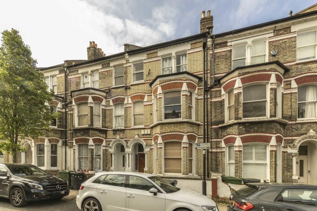 Sandmere Road, Clapham