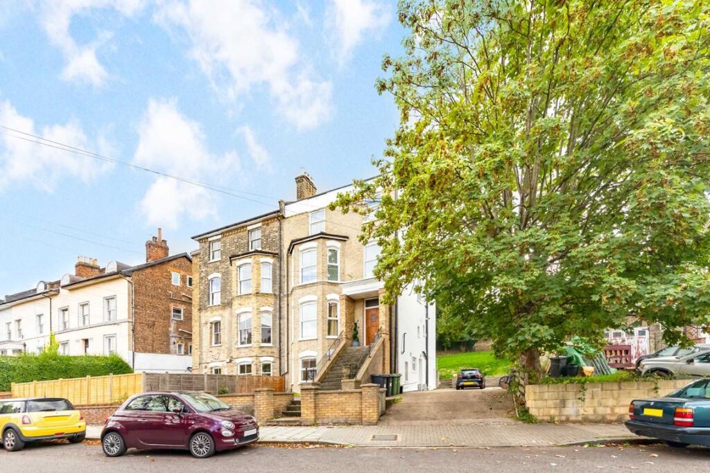 Knollys Road, Streatham