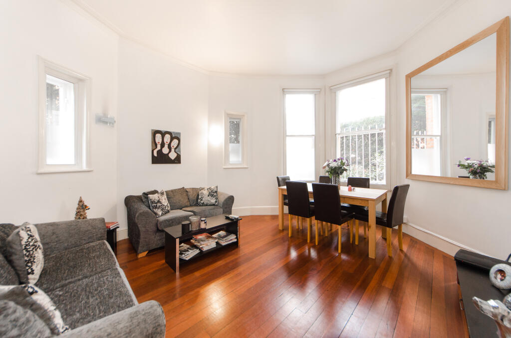 Barkston Gardens, London, SW5