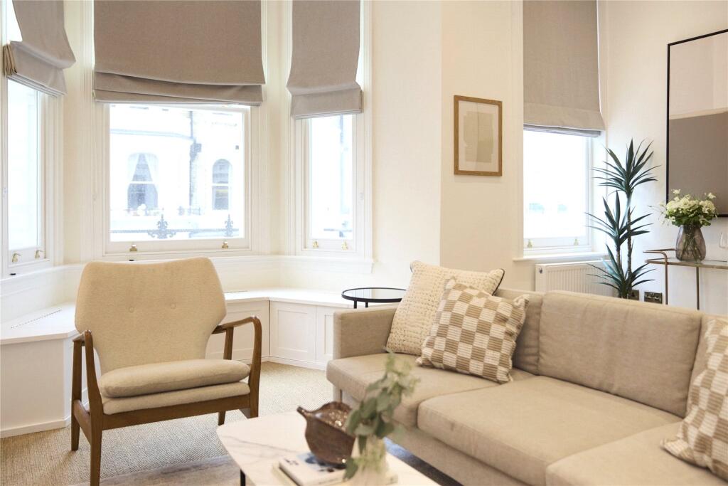 Westgate Terrace, London, SW10