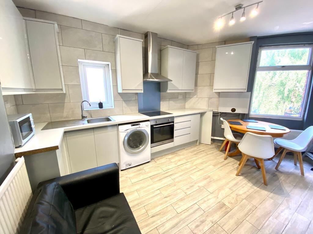 61a Lancing Road, City Centre