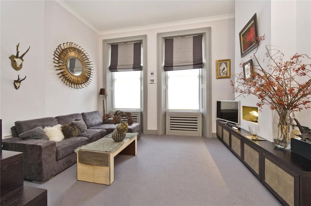 Nevern Square, Earls Court