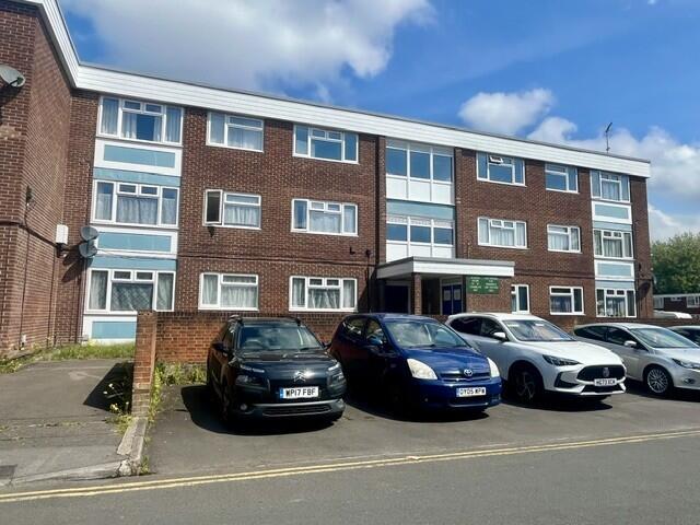 Carmelite Way, Salisbury, Wiltshire, SP1