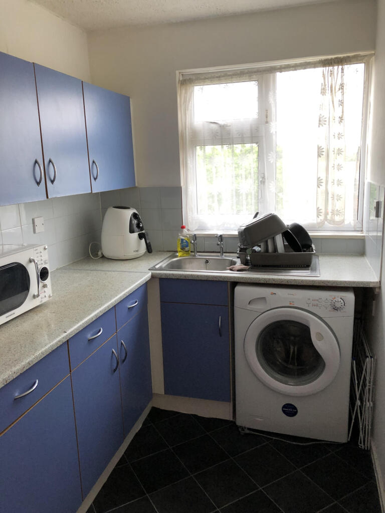 32 Wendiburgh Street, Coventry, CV4 8HB
