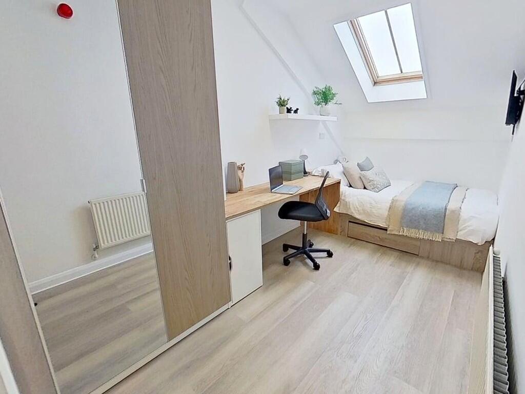 160 Mansfield Road, Nottingham, NG1 3HW