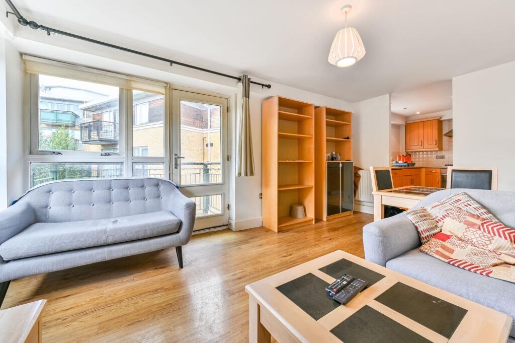 Brownswood Road, Finsbury Park, London, N4