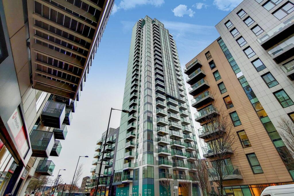 Skyline Apartments, Stoke Newington, London, N4