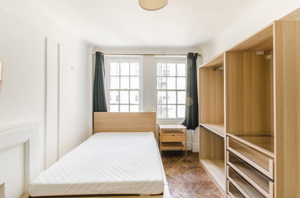 Gloucester Place, Regent&lsquo;s Park, London, NW1