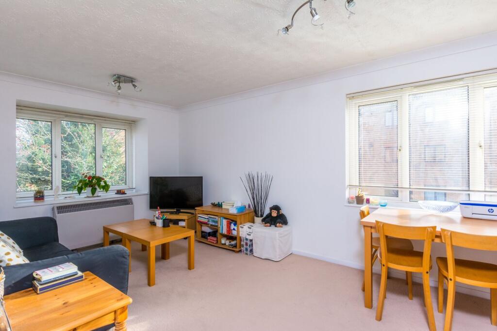 Kipling Drive, SW19, Colliers Wood, London, SW19